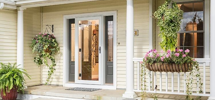 screen door installation in Nipomo